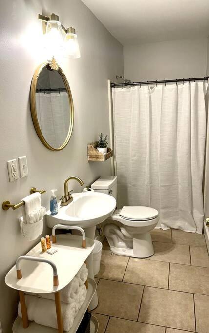 Great Apartment In Weho 내슈빌 외부 사진